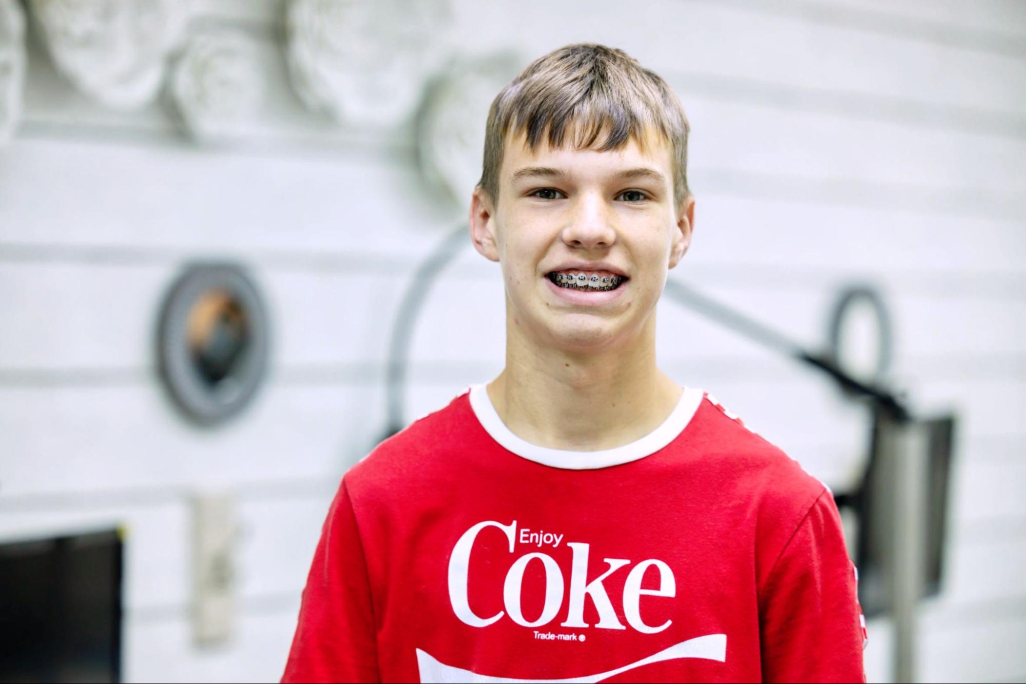How Do Oral Hygiene Practices Differ for Braces and Invisalign Users?